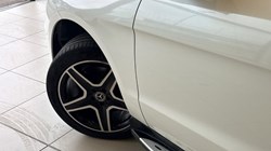 2017 (67) MERCEDES-BENZ GLE 250d 4Matic AMG Line Premium 5dr 9G-Tronic 5721820