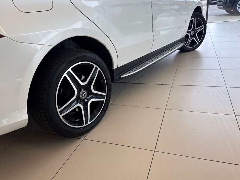 2017 (67) MERCEDES-BENZ GLE 250d 4Matic AMG Line Premium 5dr 9G-Tronic 5721845