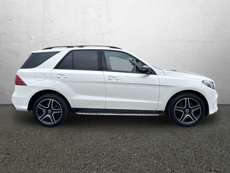 2017 (67) MERCEDES-BENZ GLE 250d 4Matic AMG Line Premium 5dr 9G-Tronic 5721805