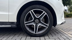 2017 (67) MERCEDES-BENZ GLE 250d 4Matic AMG Line Premium 5dr 9G-Tronic 5721808
