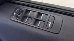 2018 (68) LAND ROVER DISCOVERY SPORT 2.0 TD4 180 SE Tech 5dr Auto 5777711