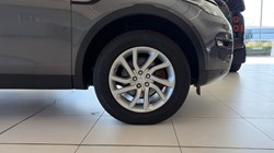 2018 (68) LAND ROVER DISCOVERY SPORT 2.0 TD4 180 SE Tech 5dr Auto 5777696