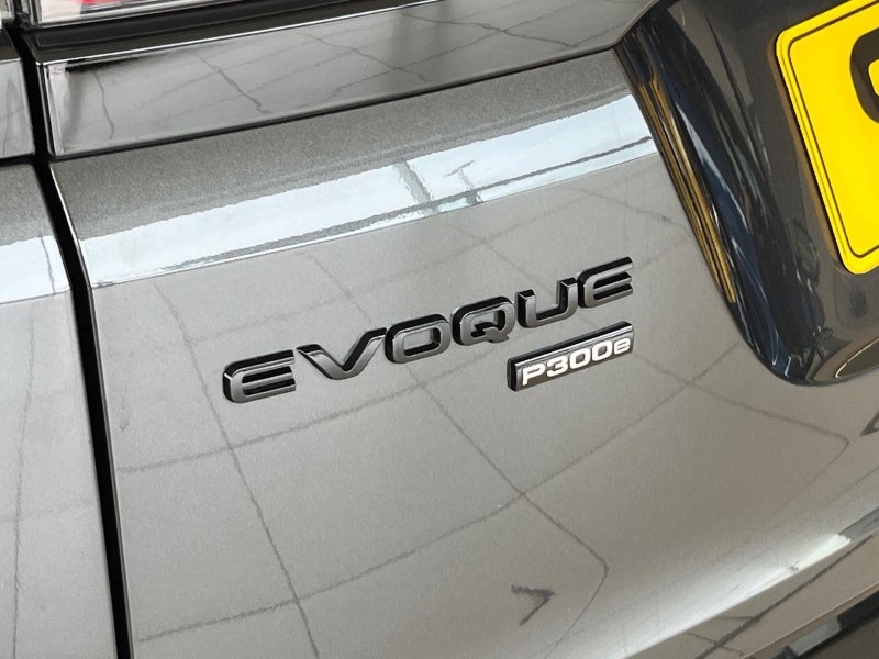 2022 (72) LAND ROVER RANGE ROVER EVOQUE 1.5 P300e Evoque Edition 5dr Auto 5723443