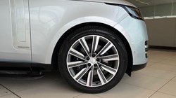 2023 (73) LAND ROVER RANGE ROVER 3.0 P550e Autobiography 4dr Auto 5713899