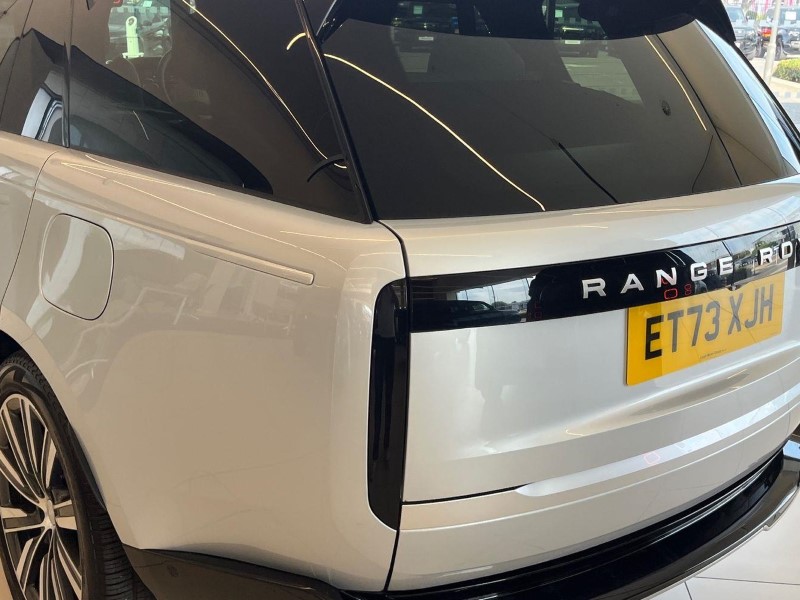 2023 (73) LAND ROVER RANGE ROVER 3.0 P550e Autobiography 4dr Auto 5713941