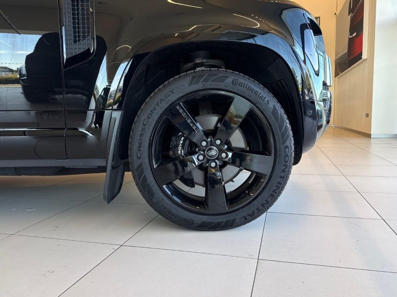 2023 (73) LAND ROVER DEFENDER 5.0 P525 V8 110 5dr Auto 5709179