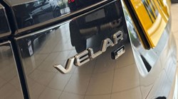 2021 (71) LAND ROVER RANGE ROVER VELAR 2.0 D200 R-Dynamic SE 5dr Auto 5722469
