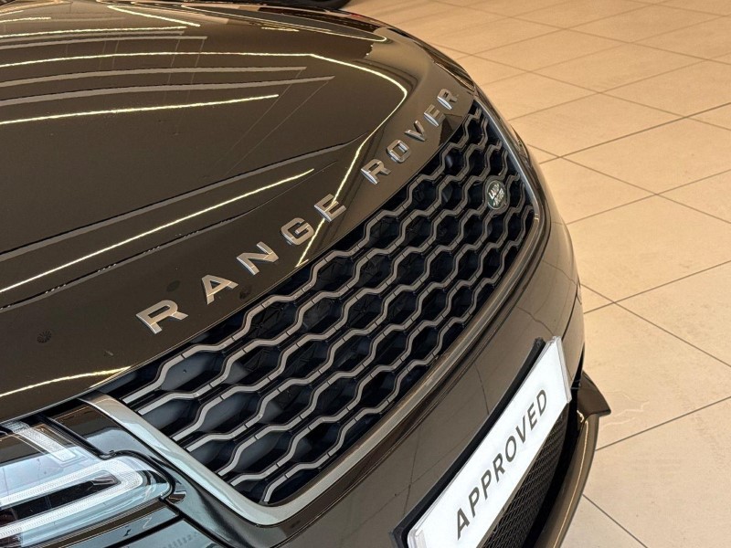 2021 (71) LAND ROVER RANGE ROVER VELAR 2.0 D200 R-Dynamic SE 5dr Auto 5722467