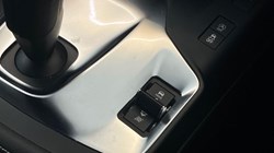 2020 (20) JAGUAR E-PACE 2.0 R-Dynamic HSE 5dr Auto 5711387
