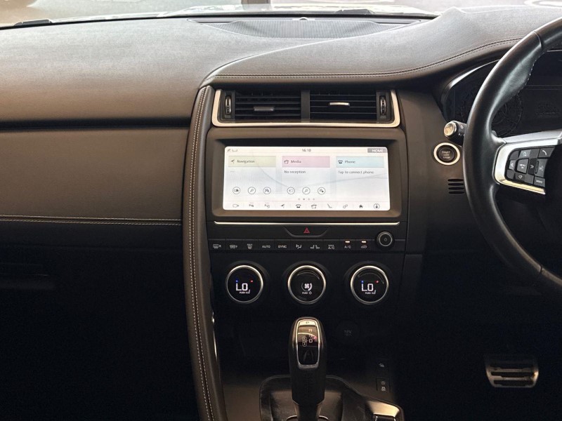 2020 (20) JAGUAR E-PACE 2.0 R-Dynamic HSE 5dr Auto 5711423