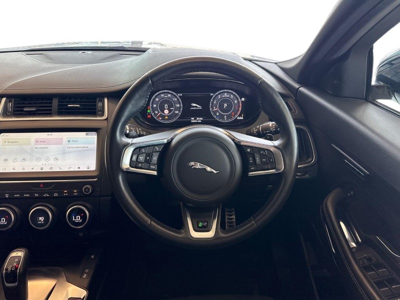2020 (20) JAGUAR E-PACE 2.0 R-Dynamic HSE 5dr Auto 5711424