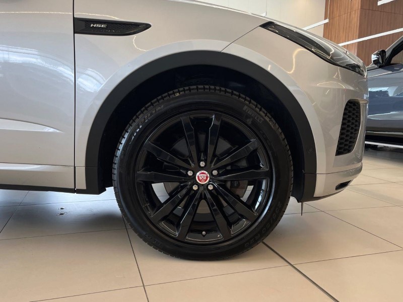 2020 (20) JAGUAR E-PACE 2.0 R-Dynamic HSE 5dr Auto 5711361