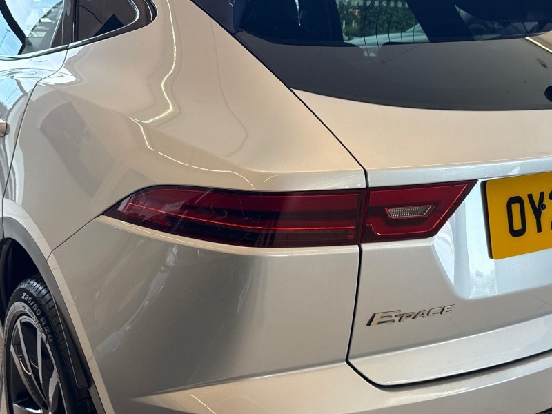 2020 (20) JAGUAR E-PACE 2.0 R-Dynamic HSE 5dr Auto 5711428