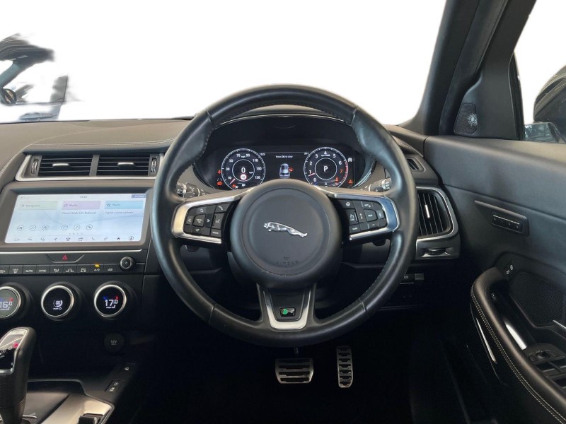 2020 (20) JAGUAR E-PACE 2.0 R-Dynamic HSE 5dr Auto 5711368