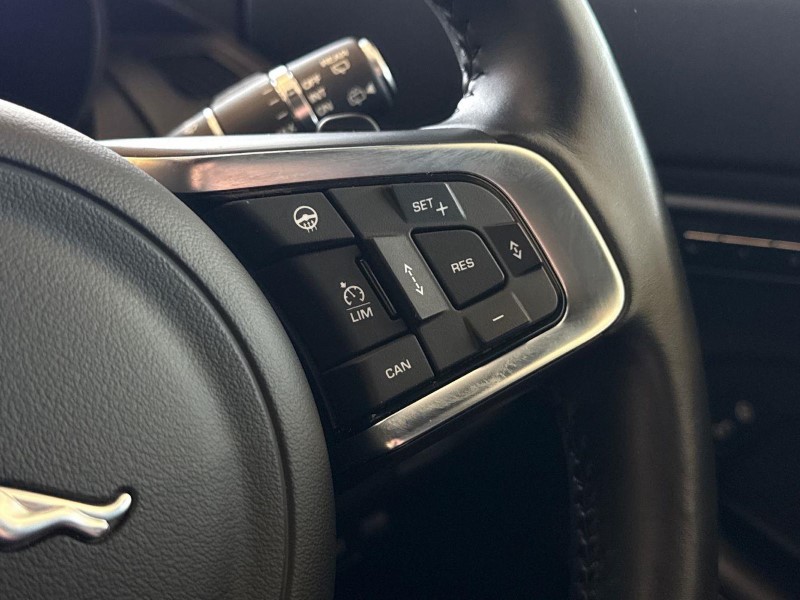2020 (20) JAGUAR E-PACE 2.0 R-Dynamic HSE 5dr Auto 5711437
