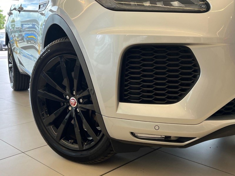 2020 (20) JAGUAR E-PACE 2.0 R-Dynamic HSE 5dr Auto 5711396
