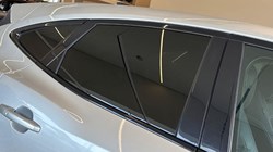 2020 (20) JAGUAR E-PACE 2.0 R-Dynamic HSE 5dr Auto 5711458