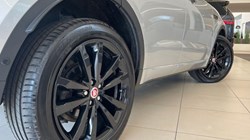 2020 (20) JAGUAR E-PACE 2.0 R-Dynamic HSE 5dr Auto 5711400