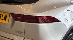 2020 (20) JAGUAR E-PACE 2.0 R-Dynamic HSE 5dr Auto 5711454