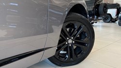 2023 (73) JAGUAR F-PACE 2.0 D200 R-Dynamic HSE Black 5dr Auto AWD 5726333