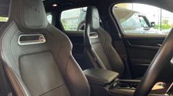 2023 (73) JAGUAR F-PACE 2.0 D200 R-Dynamic HSE Black 5dr Auto AWD 5726338