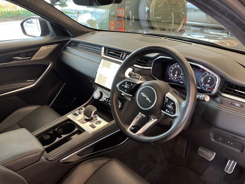 2023 (73) JAGUAR F-PACE 2.0 D200 R-Dynamic HSE Black 5dr Auto AWD 5726337