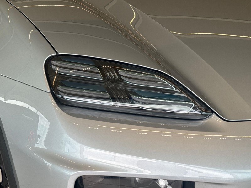 2025 (25) PORSCHE MACAN 380kW 4S 100kWh 5dr Auto 5714435