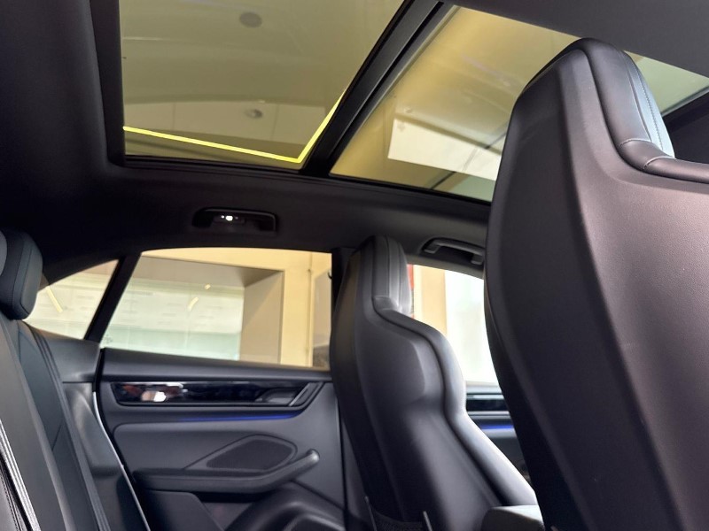 2025 (25) PORSCHE MACAN 380kW 4S 100kWh 5dr Auto 5714439