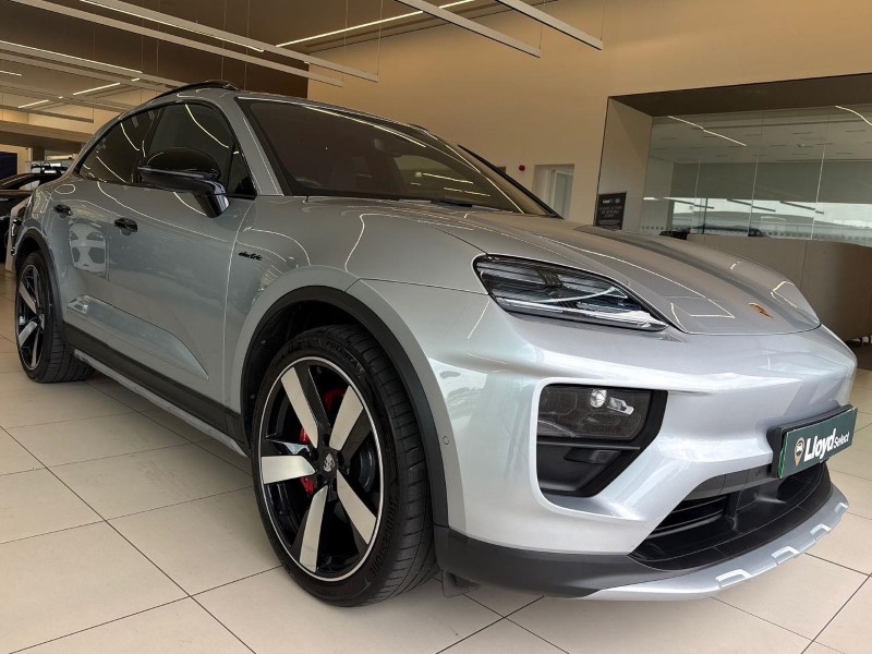 2025 (25) PORSCHE MACAN 380kW 4S 100kWh 5dr Auto 5714473