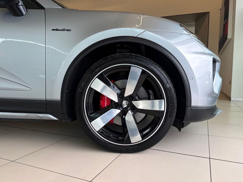 2025 (25) PORSCHE MACAN 380kW 4S 100kWh 5dr Auto 5714426