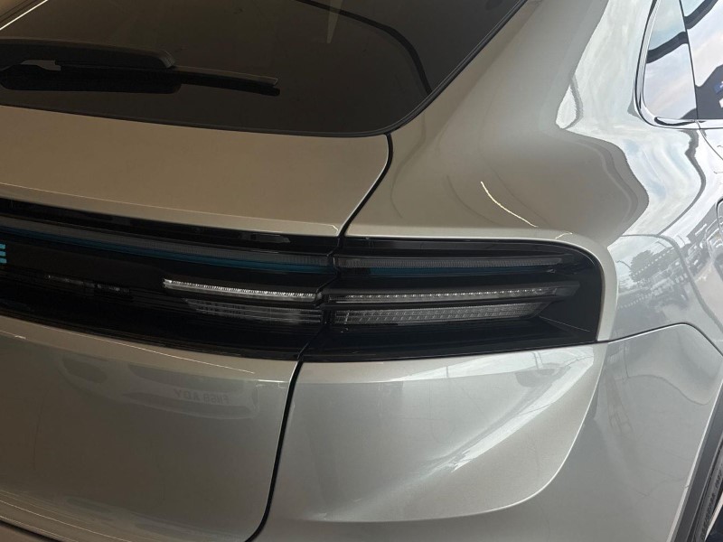 2025 (25) PORSCHE MACAN 380kW 4S 100kWh 5dr Auto 5714465