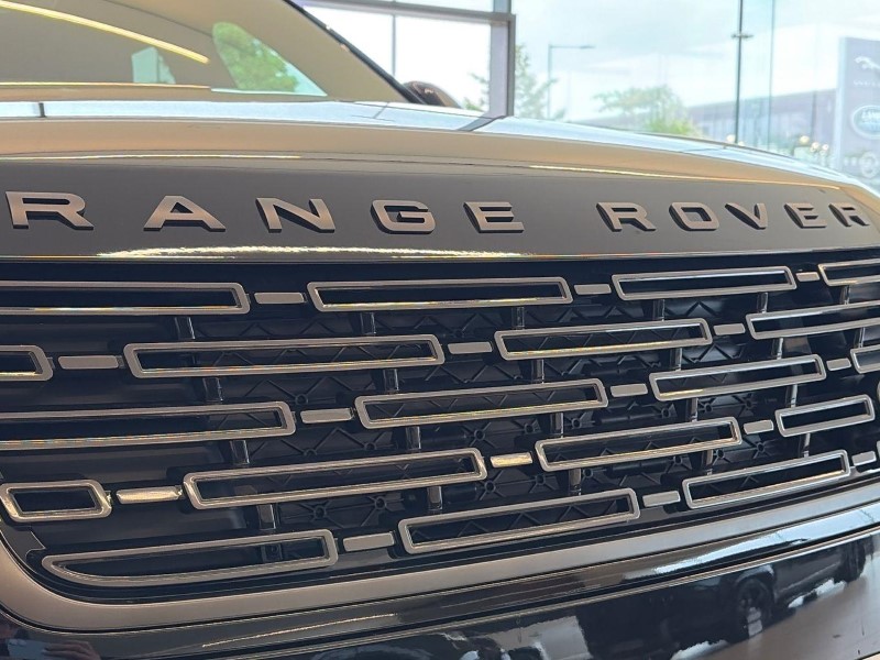 2026 (26) LAND ROVER RANGE ROVER VELAR 2.0 D200 MHEV Belgravia Edition 5dr Auto 5722357
