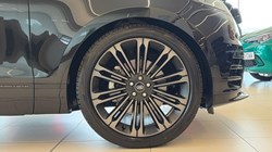2026 (26) LAND ROVER RANGE ROVER VELAR 2.0 D200 MHEV Belgravia Edition 5dr Auto 5722319