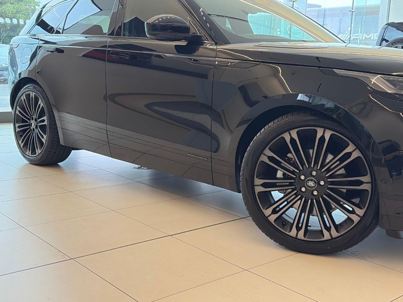 2026 (26) LAND ROVER RANGE ROVER VELAR 2.0 D200 MHEV Belgravia Edition 5dr Auto 5722358