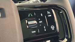 2026 (26) LAND ROVER RANGE ROVER VELAR 2.0 D200 MHEV Belgravia Edition 5dr Auto 5722340
