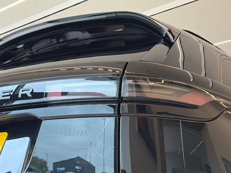 2026 (26) LAND ROVER RANGE ROVER VELAR 2.0 D200 MHEV Belgravia Edition 5dr Auto 5722361