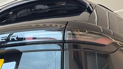 2026 (26) LAND ROVER RANGE ROVER VELAR 2.0 D200 MHEV Belgravia Edition 5dr Auto 5722361