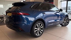 2021 (21) JAGUAR F-PACE 2.0 D200 R-Dynamic SE 5dr Auto AWD 5723723