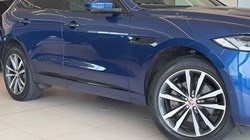 2021 (21) JAGUAR F-PACE 2.0 D200 R-Dynamic SE 5dr Auto AWD 5723715