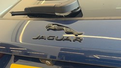 2021 (21) JAGUAR F-PACE 2.0 D200 R-Dynamic SE 5dr Auto AWD 5723716