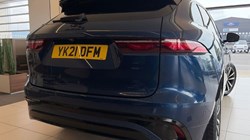 2021 (21) JAGUAR F-PACE 2.0 D200 R-Dynamic SE 5dr Auto AWD 5723728
