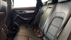 2021 (21) JAGUAR F-PACE 2.0 D200 R-Dynamic SE 5dr Auto AWD 5723673