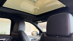 2021 (21) JAGUAR F-PACE 2.0 D200 R-Dynamic SE 5dr Auto AWD 5723690