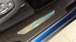 2021 (21) JAGUAR F-PACE 2.0 D200 R-Dynamic SE 5dr Auto AWD 5723709