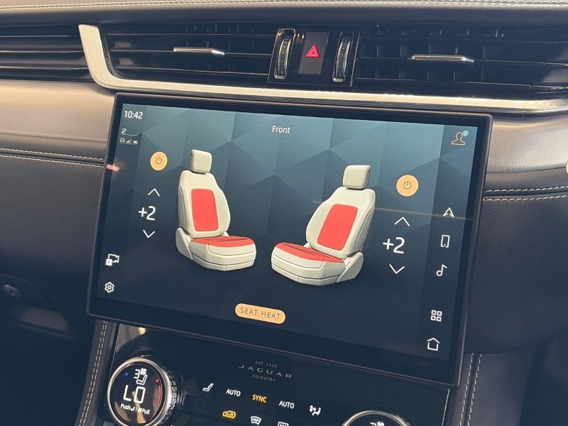 2021 (21) JAGUAR F-PACE 2.0 D200 R-Dynamic SE 5dr Auto AWD 5723705