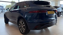 2021 (21) JAGUAR F-PACE 2.0 D200 R-Dynamic SE 5dr Auto AWD 5723724