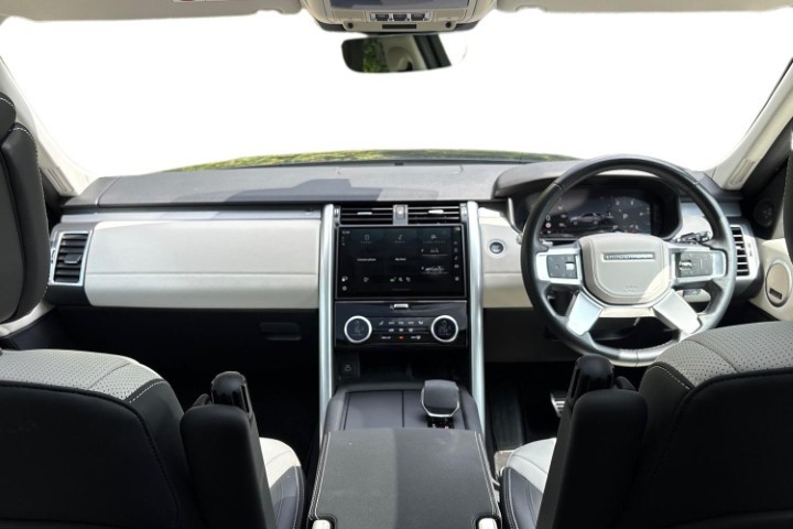 2024 (74) LAND ROVER DISCOVERY 3.0 D350 Dynamic HSE 5dr Auto 5642913