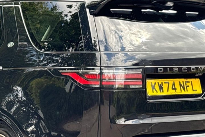 2024 (74) LAND ROVER DISCOVERY 3.0 D350 Dynamic HSE 5dr Auto 5642923