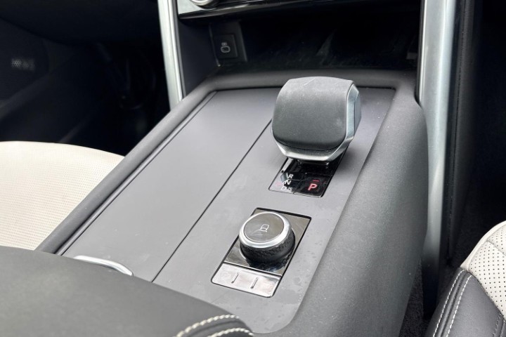 2024 (74) LAND ROVER DISCOVERY 3.0 D350 Dynamic HSE 5dr Auto 5642917