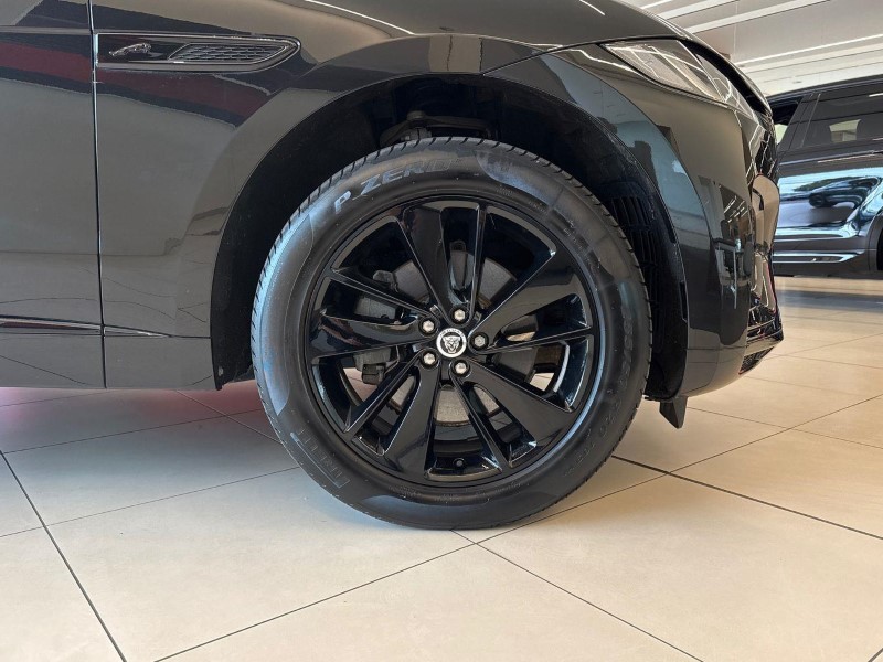 2023 (23) JAGUAR F-PACE 2.0 D200 R-Dynamic SE Black 5dr Auto AWD 5767545
